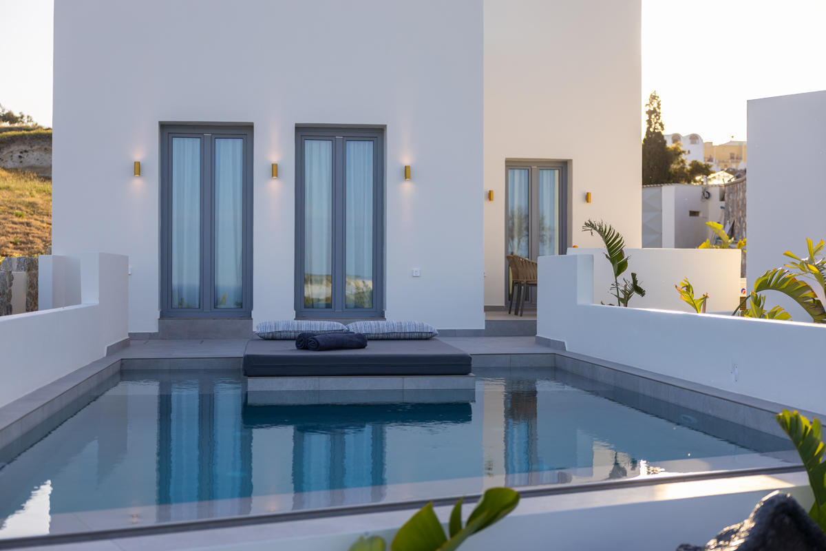 Maisonette with Private Pool