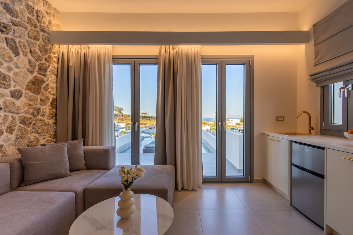 Maisonette with Private Pool